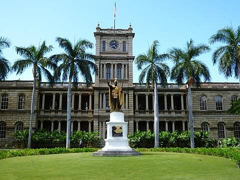 カメハメハ大王像